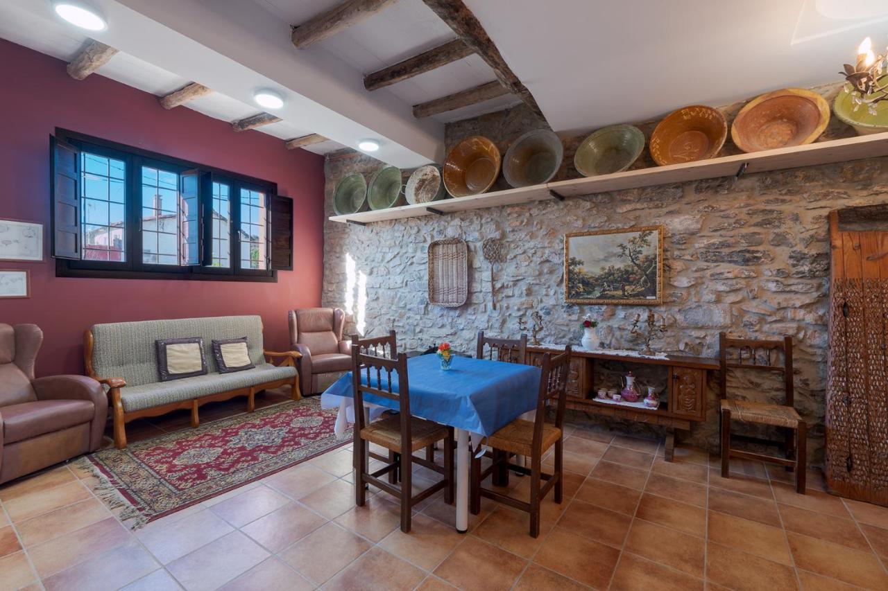 Casa Rural Vicenta 1750 Albentosa Exteriér fotografie